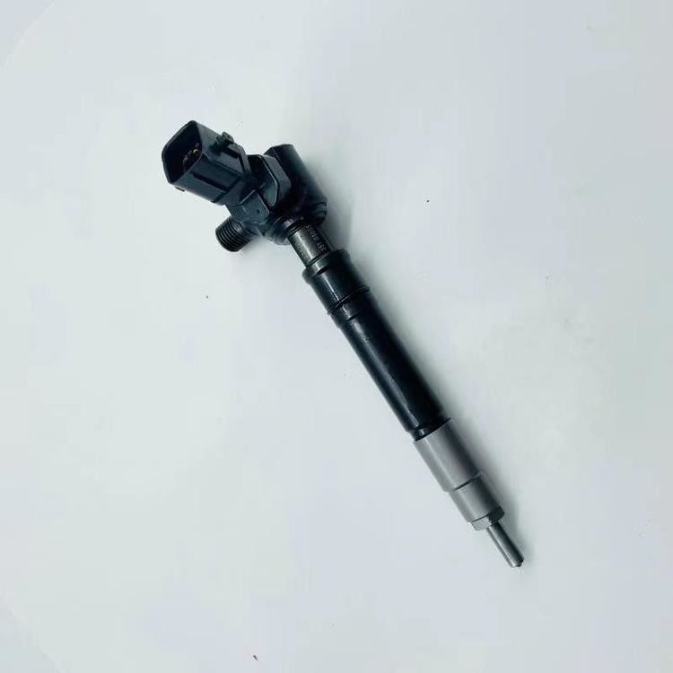 236700e070 تزریق کننده سوخت دیزل 23670-0E070 برای موتورهای Toyota Hilux 2.4L 2GD